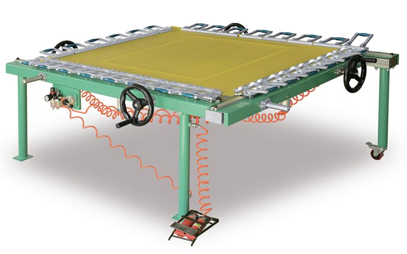 Estirador de plancha mecánico